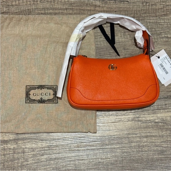 Gucci Aphrodite Small Leather Shoulder Bag in orange with Orignal Dust Bag - Picture 12 of 13